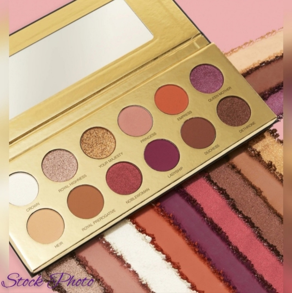 Coloured Raine Queen of Hearts